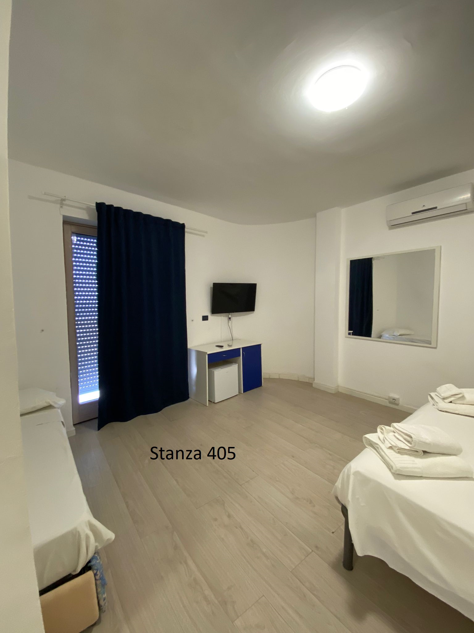 TRIPLA DELUXE VISTA MARE - immagine 10